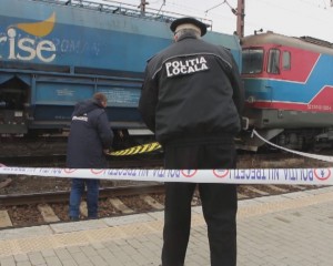 CĂLCAT DE TREN, ÎN GARA BUZĂU. UN BĂRBAT ŞI-A GĂSIT SFÂRŞITUL SUB UN MARFAR