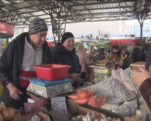 PIAŢA DE POST. PREŢURI MODERATE PENTRU MÂNCĂRURI SĂNĂTOASE