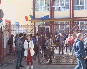 “ESTE O GAFĂ IMPARDONABILĂ!”, DESPRE GREŞEALA DIN PRIMUL SUBIECT DE LA SIMULARE