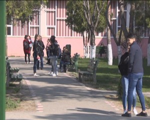 PROBA DE FOC A SIMULĂRII. TESTAŢI LA MATEMATICĂ SAU ISTORIE
