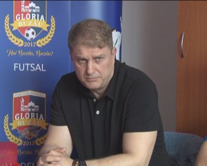 GLORIA NU CONTEAZĂ PE AJUTORUL METALULUI. ALB-ALBAŞTRII VOR PIERDE CU OŢELUL, ÎN OPINIA LUI GEORGE TIMIŞ