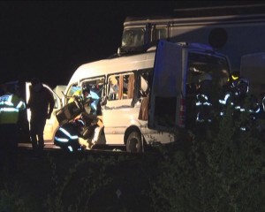 A DECEDAT ŞI ŞOFERUL MICROBUZULUI GROAZEI. BILANŢUL TERIBILULUI ACCIDENT A AJUNS LA 5 MORŢI