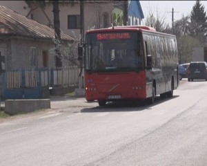 ÎNCEP SĂ CIRCULE AUTOBUZELE SPRE VERNEŞTI. DE LUNI, 2 DECEMBRIE, VOR FI TREI TRASEE