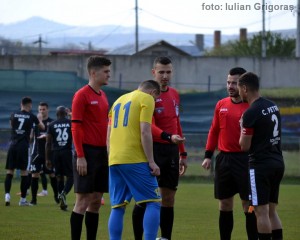 REMIZĂ, ÎNTRE RÂMNIC ŞI GLORIA. BUZOIENII CONTINUĂ NEÎNVINŞI, RÎMNICUL ÎNCĂ SPERĂ