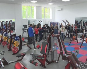 FACILITĂŢI NOI, LA GLORIA. ROŞ-ALBAŞTRII AU CANTONAMENT NOU ŞI SALĂ DE FORŢĂ