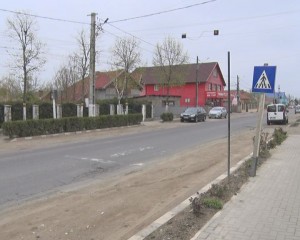 CONSILIUL JUDEŢEAN S-A SESIZAT. DISCUŢII PENTRU TRECERILE DE PIETONI DIN MĂRĂCINENI