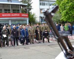 ZIUA VETERANILOR DE RĂZBOI. EMOŢII MARI PENTRU MILITARII SUPRAVIEŢUITORI