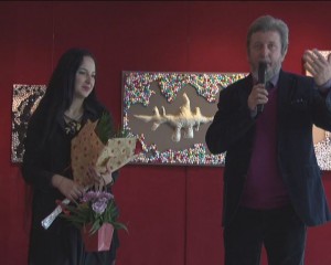 CUGETĂRI SFERICE. EXPOZIŢIE PERSONALĂ A ARTISTEI DOINA ELENA ALEXANDRESCU