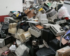 „ROMÂNIA RECICLEZĂ”. MUNICIPIUL BUZĂU SE ALĂTURĂ LUPTEI PENTRU O ROMÂNIE CURATĂ