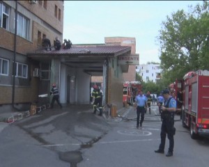 INCENDIU LA UPU BUZĂU. ACOPERIŞUL SECŢIEI A LUAT FOC