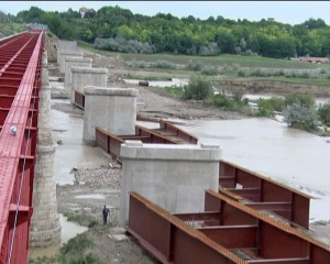 PETRE EMANOIL NEAGU DESPRE PODUL DE LA VADU PAȘII:  “ÎN VARA ANULUI VIITOR SE VA CIRCULA PE POD”