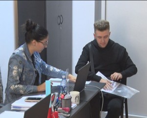 TOT MAI PUŢINI ABSOLVENŢI ÎN ŞOMAJ. APROAPE 400 AU SOLICITAT INDEMNIZAŢIE