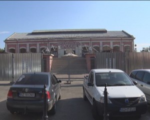 SE REABILITEAZĂ BAZARUL. AICI VA FUNCŢIONA AL DOILEA SEDIU ADMINISTRATIV AL MUNICIPALITĂŢII