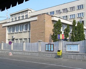 CAZURI DE COVID LA IPJ BUZĂU. 6 ANGAJAȚI AI INSTITUȚIEI SUNT DEJA INTERNAȚI