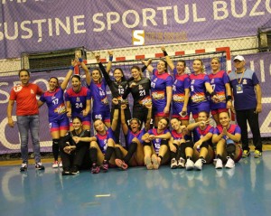 VICTORIE PRECONIZATĂ, CU RAPID. HANDBALISTELE DE LA GLORIA S-AU IMPUS CU 31 LA 27
