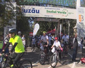 ŢI-AM DAT UN INEL....  BUZOIENII AU INAUGURAT PRIMUL „INEL VERDE”