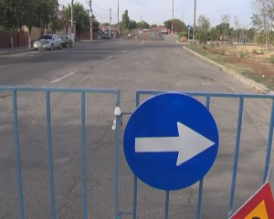 INTERZIS PE SUB POD. TIMP DE 4 ORE CIRCULAŢIA AUTO VA FI INTERZISĂ