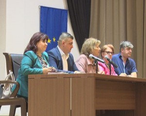 SESIZĂRILE DIRECTORILOR, ÎN CASCADĂ. NEREGULILE CONTINUĂ ÎN MULTE DINTRE ŞCOLI