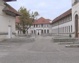 DOAR TREI NOROCOASE, DIN ZECE. SE AȘTEAPTĂ MONTAREA CENTRALELOR PROPRII