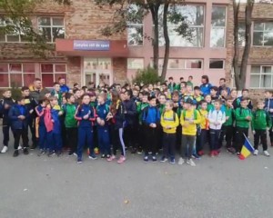 “CRUCIADA COPIILOR”, LA ROMÂNIA-NORVEGIA. PESTE 1000 DE COPII DIN BUZĂU AU FOST ÎN TRIBUNE