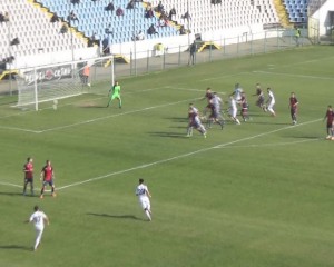 AL TREILEA MECI FĂRĂ VICTORIE AL GLORIEI. ROȘ-ALBAȘTRII, DOAR EGAL ACASĂ, CU VIITORUL PANDURII