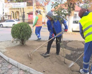 PARCUL DE LA PREFECTURA, MODERNIZAT. LUCRĂRILE SUNT REALIZATE DE URBIS SERV