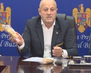 PRIMELE AMENZI, DUPĂ CONTROALELE DIN ŞCOLI. FIRMA PRODUCĂTOARE ARE ULTIMATUM DE LA CJ