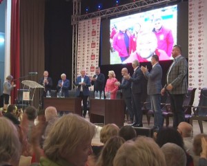 ÎNTRECEREA LIDERILOR, ÎN FAȚA CANDIDATULUI. DISCURSURI MOTIVAȚIONALE ȘI CONTROVERSATE