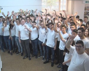 EMOŢII PENTRU LICEENII DE LA TEHNIC. MÂINE PLEACĂ ÎN MADEIRA