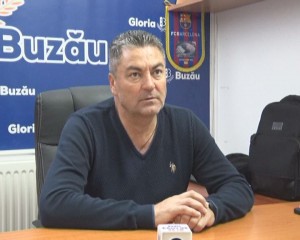 GLORIA INVESTEŞTE LA SĂHĂTENI. SE DOREŞTE REGAZONAREA TERENULUI DIN COMUNĂ