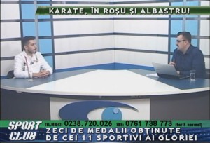 KARATE, ÎN ROŞU ŞI ALBASTRU