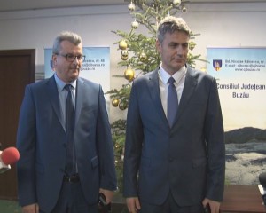 ŞI CE DACĂ ŞEFII DE PARTID SUNT LA CUŢITE? PREFECTUL ŞI SUBPREFECTUL PROMIT SĂ COLABOREZE