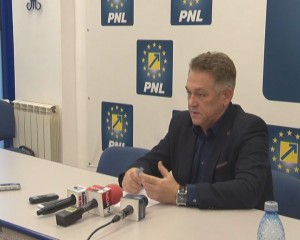 PNL ŞI ALDE, BĂTAIE PE FUNCŢIA DE PREFECT. DECIZIA VA FI LUATĂ DE LIDERII DE LA BUCUREŞTI
