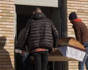 ŞI-A VĂZUT FIUL DUPĂ TREI ANI, ÎN SICRIU. VASILE BURTEA A FOST ÎNMORMÂNTAT