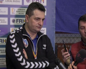 FLORENTIN PERA: “AMBELE ECHIPE AU PIERDUT”. ANTRENORUL VÂLCENCELOR, NEMULŢUMIT DE EGALUL DE IERI