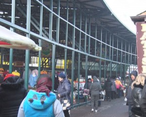 PIAŢA CENTRALĂ, GATA ÎN LUNA FEBRUARIE. COMERCIANŢII NU VOR MAI SUFERI DE FRIG
