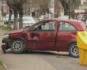 ACCIDENT PROVOCAT DE UN BĂRBAT CARE TREBUIA SĂ STEA IZOLAT. A VENIT DIN FRANȚA ȘI SE PLIMBA PRIN ORAȘ