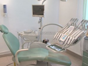 CABINET PENTRU URGENŢE, DESCHIS MÂINE. MEDICII STOMATOLOGI VOR ASIGURA GĂRZILE