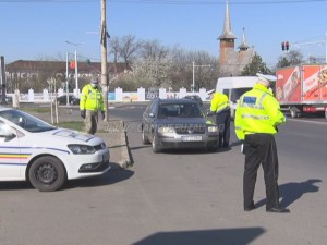 MAI PUŢINI BUZOIENI LA IZOLARE, MAI MULTE AMENZI. 284 DE SANCŢIUNI APLICATE ÎNTR-O SINGURĂ ZI