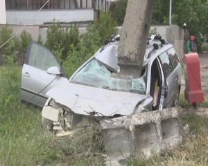 ACCIDENT PE “ȘOSEAUA MORȚII”. TREI VICTIME AU AJUNS LA SPITAL
