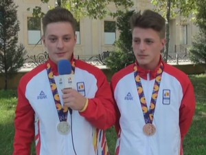FRAȚII BURTANETE, LA STEAUA. GEMENII AU SEMNAT CU ECHIPA ROȘ-ALBASTRĂ