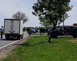RESTRICȚII ÎN SATUL RÂMNICELU, CA URMARE A INSTITUIRII CARANTINEI. FOCAR LA O FAMILIE FORMATĂ DIN 7 MEMBRI. CONTACȚII S-AU OPUS TESTĂRII ȘI AU REFUZAT SĂ SE IZOLEZE LA DOMICILIU