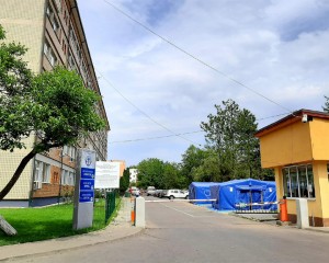 SITUAŢIE ALARMANTĂ LA BUZĂU. 18 CAZURI NOI ŞI DOUĂ DECESE