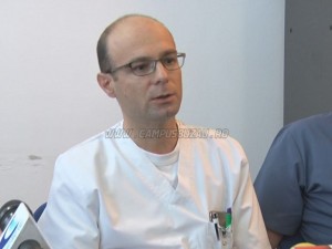 REACȚIE DE REVOLTĂ A MEDICULUI URSĂCHESCU: ”DACĂ NU S-AR FI INTERNAT DEGEABA ASIMPTOMATICI...”