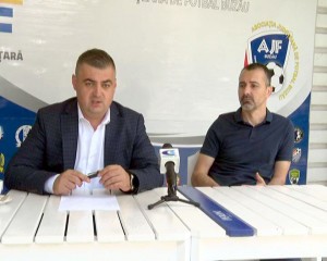 CURSURILE DE ANTRENORI, ÎN CONTINUARE SUSPENDATE. LICENȚELE EXPIRATE, PRELUNGITE ÎN BAZA UNEI DISPENSE