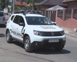 DISCUȚII APRINSE ÎN CONSILIUL LOCAL. SE MICȘOREAZĂ SALARIILE POLIȚIȘTILOR LOCALI
