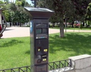 MAI SCUMP CA LA PARIS? CONTROVERSE ÎN CLM PE TEMA PREȚULUI LA PARCĂRI