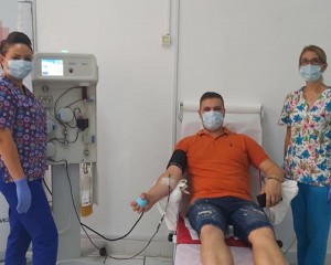 TOT MAI MULȚI DONATORI DE PLASMĂ. ÎN SCHIMB, A SCĂZUT DRAMATIC DONAREA DE SÂNGE