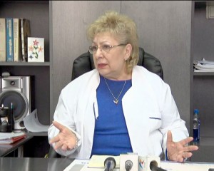 DR. SCÂNTEI DE LA DSP, CERCETATĂ DE PROCURORI. AR FI MERS LA MUNCĂ, ÎN LOC SĂ RĂMÂNĂ IZOLATĂ