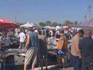 NĂVALĂ, LA TALCIOC. MII DE BUZOIENI, IERI, ÎN TÂRG